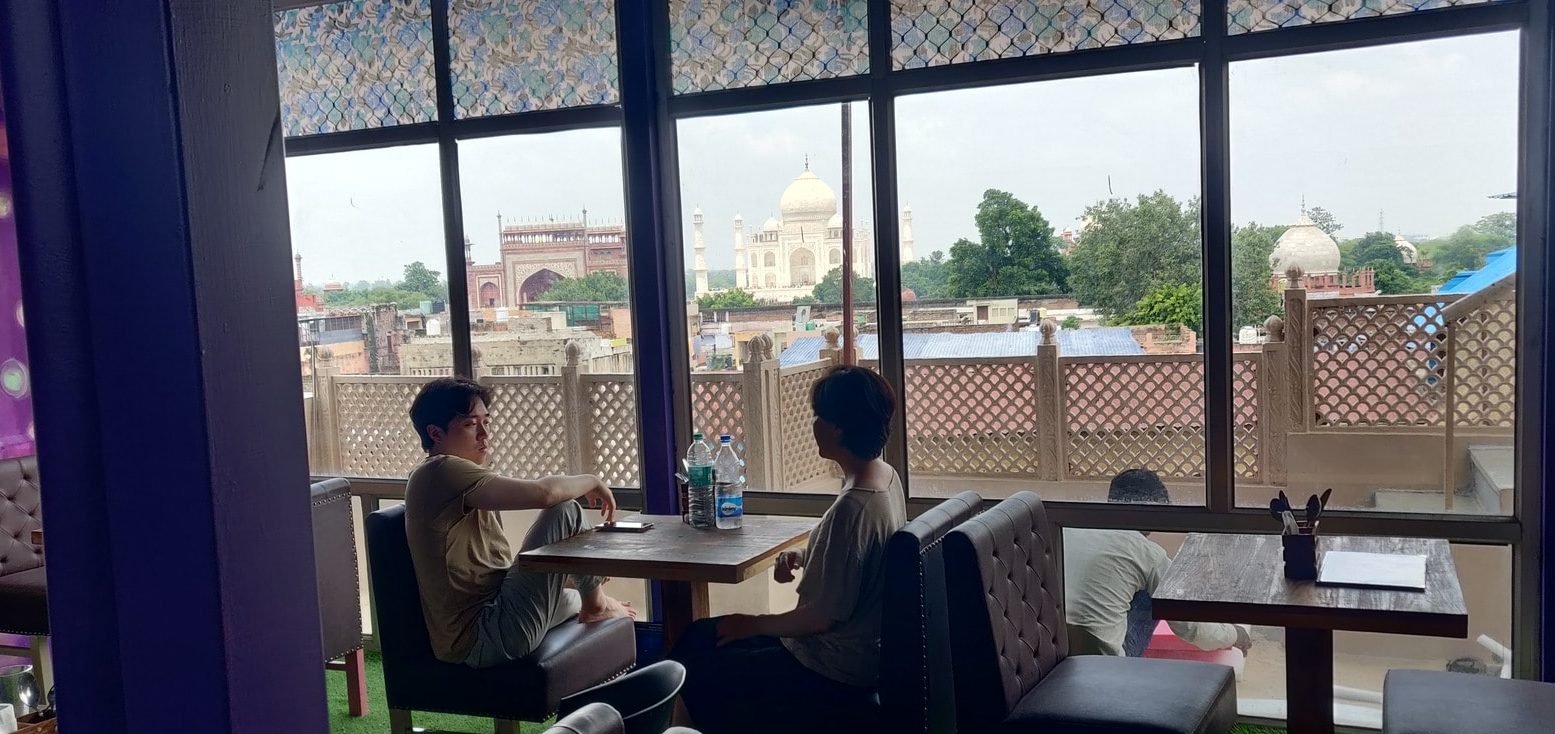 chia taj view cafe