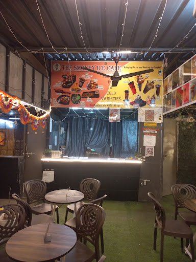 The Smokey Ice Cafe