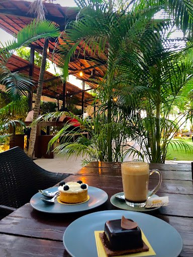 Theory Patisserie & Cafe