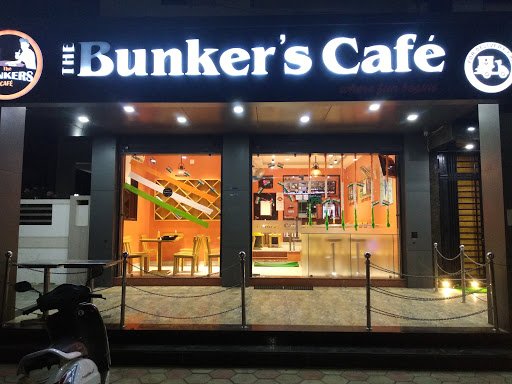 The Bunker's Café