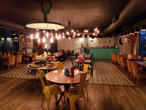 Turquoise Villa Bistro & Café