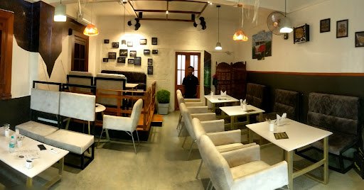 FINCH CAFE N CAKES FINCH CAFE N CAKES