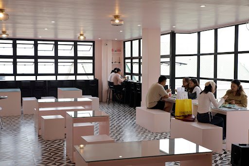 Crumble Cafe , Aizawl