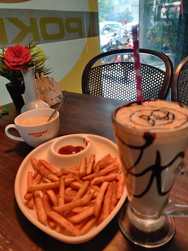 Karmveer Amruttulya Cafe Pandit Colony Nashik