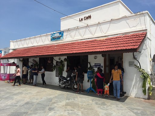 Le Café