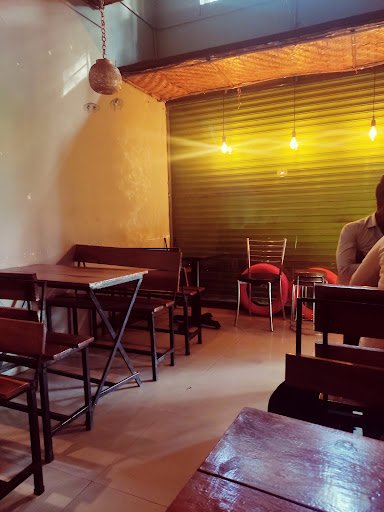 The freezo caffee house