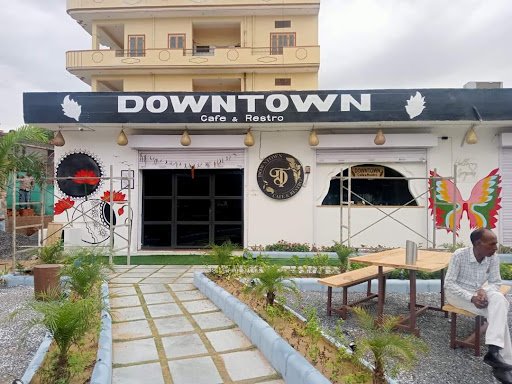 Downtown Cafe & Restro