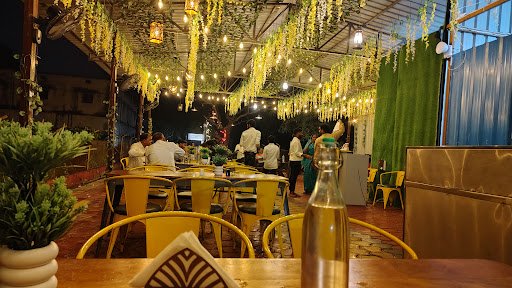 The City Forest Cafe & Restaurant