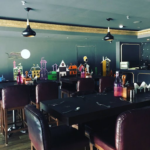 Van Lavino Cafe & Patisserie - Jubilee Hills