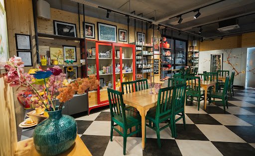 Yellow Marigold Experience Studio and House Cafe Yellow Marigold Experience Studio and House Cafe