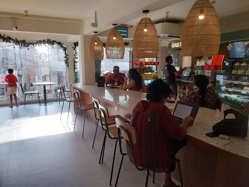 Pandhal Coffee & Brews