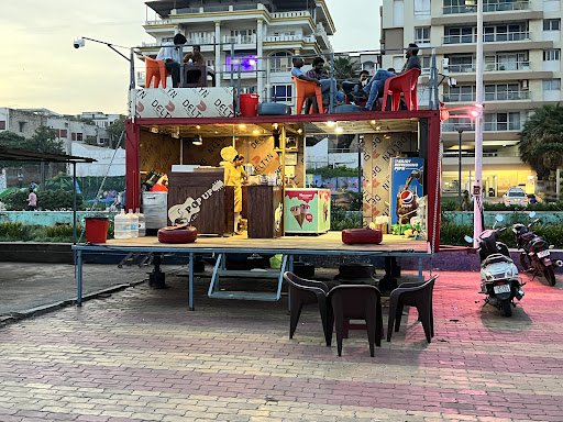 Pop Up Cafe & Restaurant