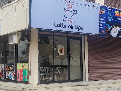 CafeLatteOnLips CafeLatteOnLips