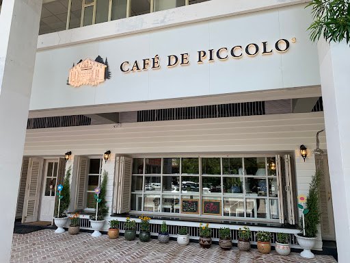 Café De Piccolo