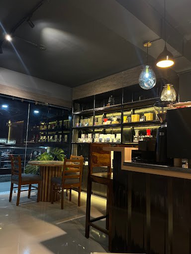 Three Kins Cafe Siliguri