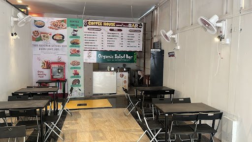 Coffee House by Organic Salad Bar
