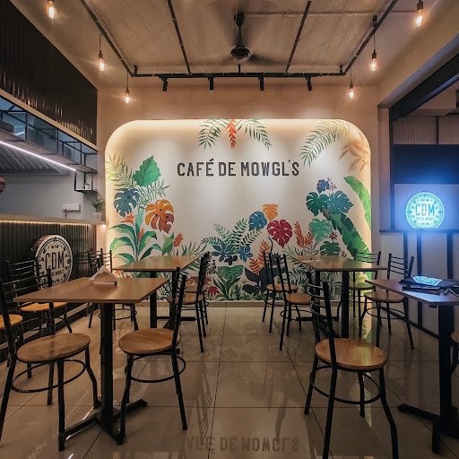 Cafe De Mowgl's