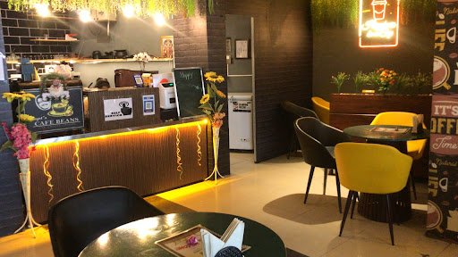 Capt's Cafe Beans The Coffee Lounge