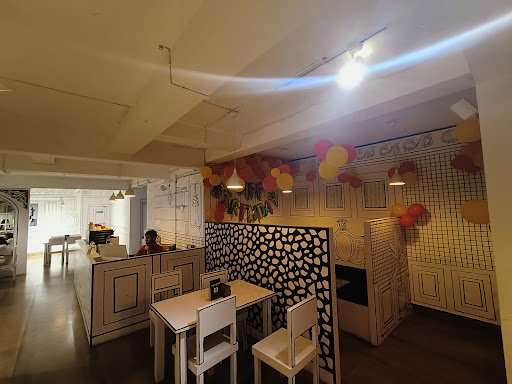 Fandome 2D Eatery & Coffee Bar