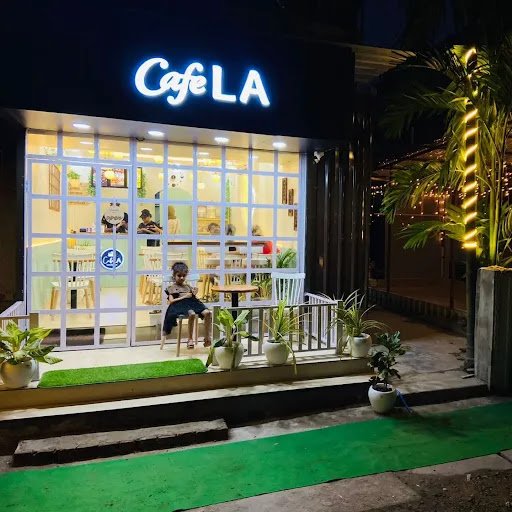 Cafe LA