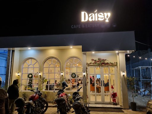 Daisy Cafe & Eatery