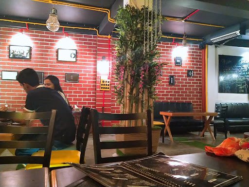 Cafeshala : Hangout Fun Food Friends |cafe in Gorakhpur