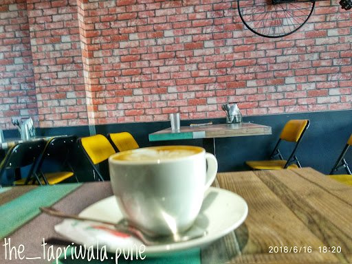 Retro cafe Retro cafe