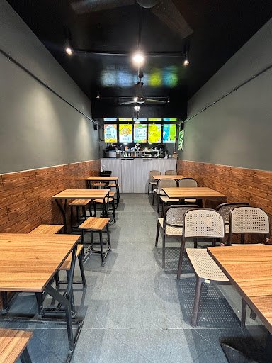 Batchelor's Cafe | Best Cafe In Bharuch