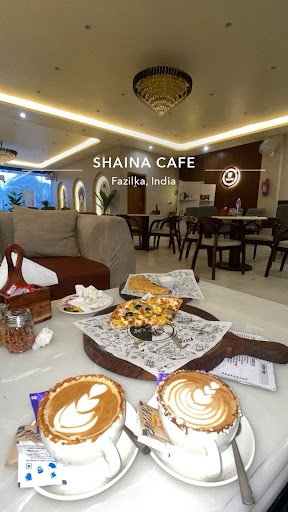 Shaina cafe