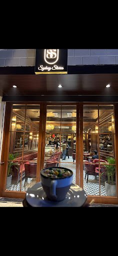 Sydney stories cafe