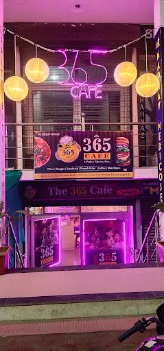 The 365 Cafe