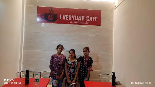 EVERYDAY CAFE EVERYDAY CAFE