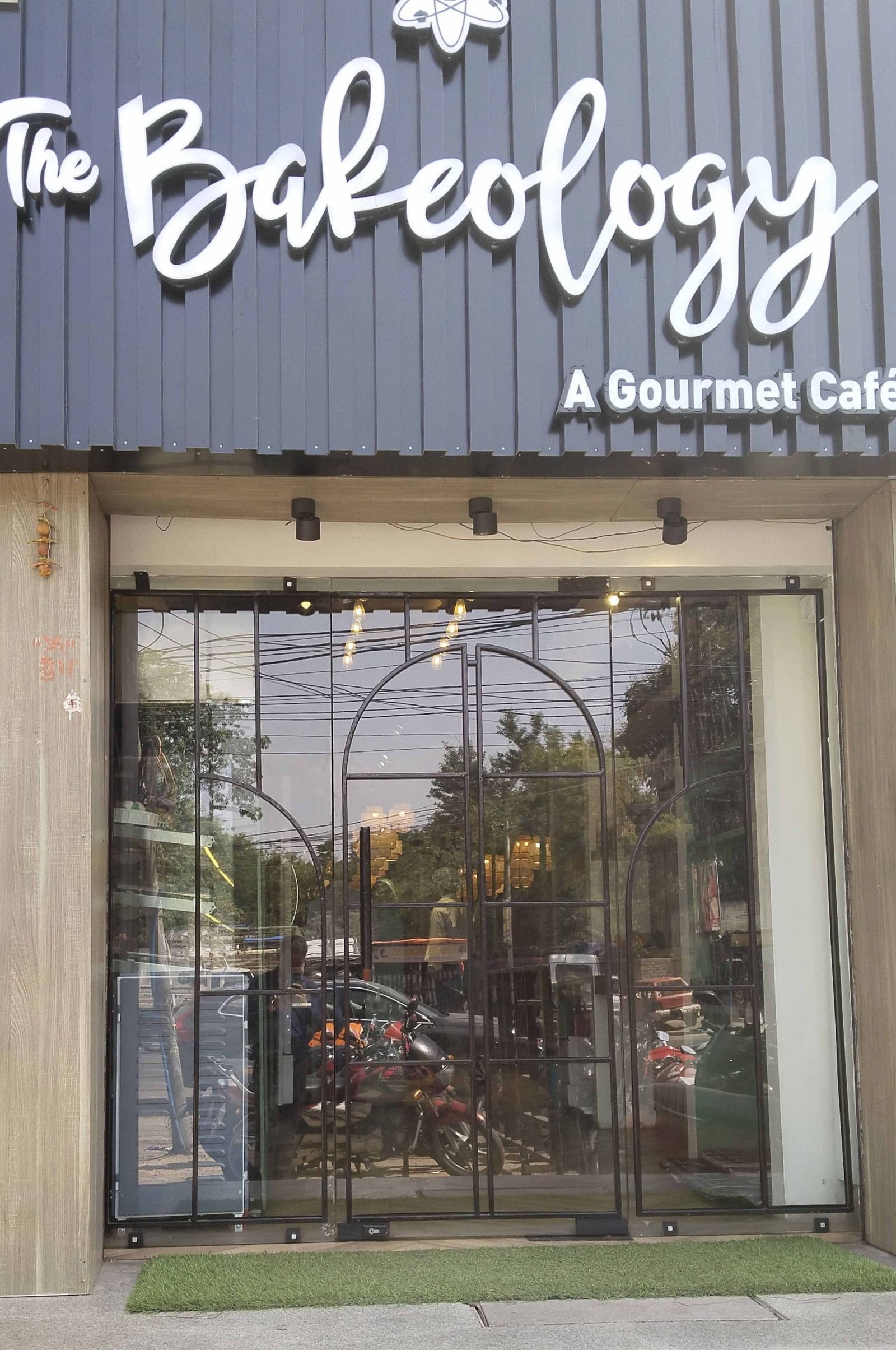 the bakeology a gourmet cafe scaled