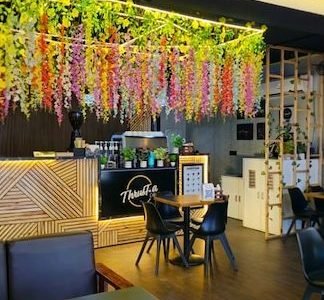 ThrusTea Cafe 1 thrustea cafe